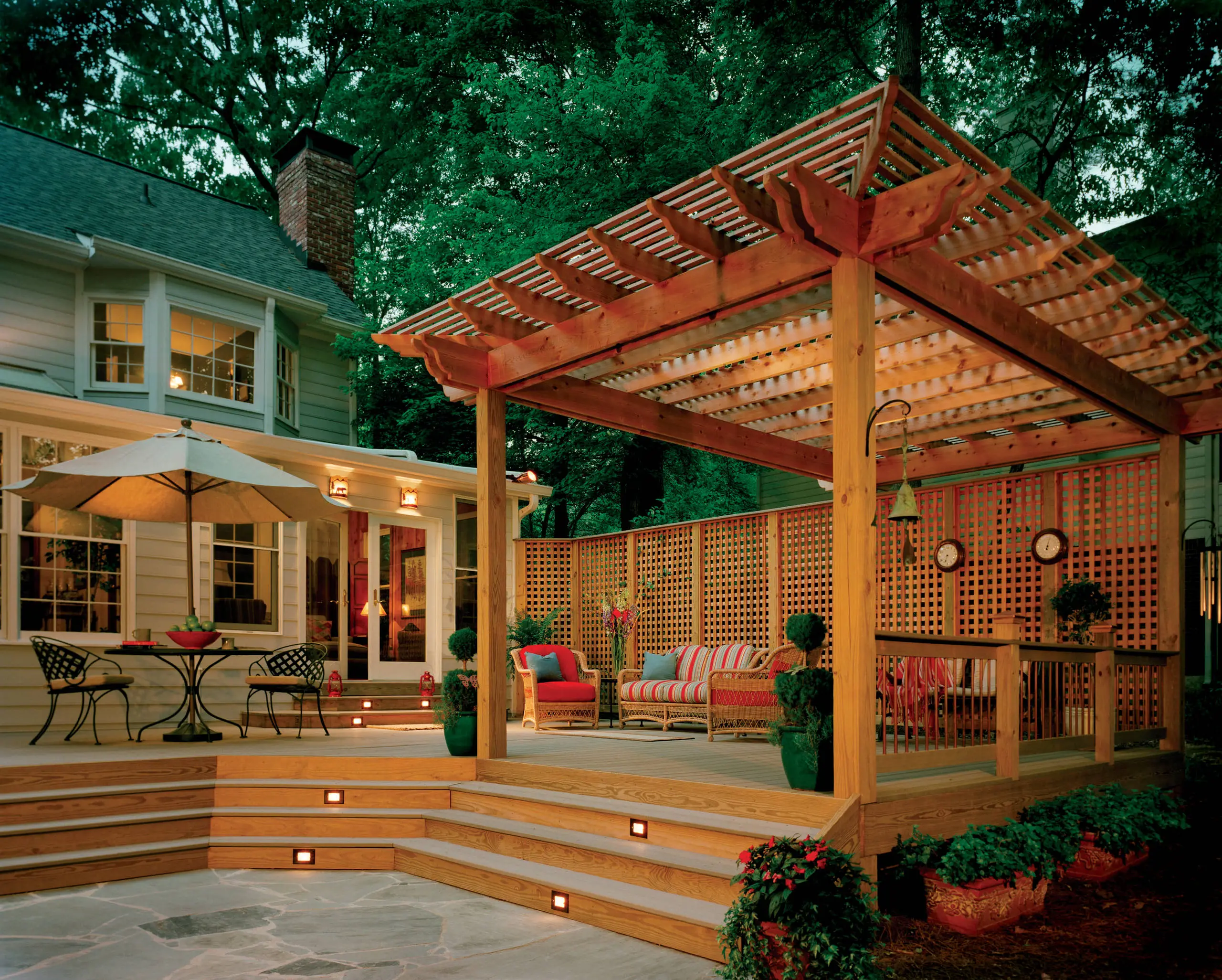 cincinnati-custom-wood-deck-installation